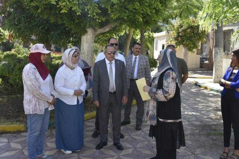 محافظ بورسعيد يتفقد مكتبة الطفل بحي الشرق ويوجه بسرعة تطوير ورفع كفاءة المكتبة و الحديقة الملحقة به