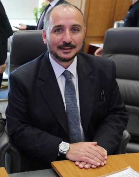 وزير التعليم العالي يجدد ندب الدكتور عمر شريف بالقيام بأعمال أمين المجلس الأعلى للمستشفيات الجامعية