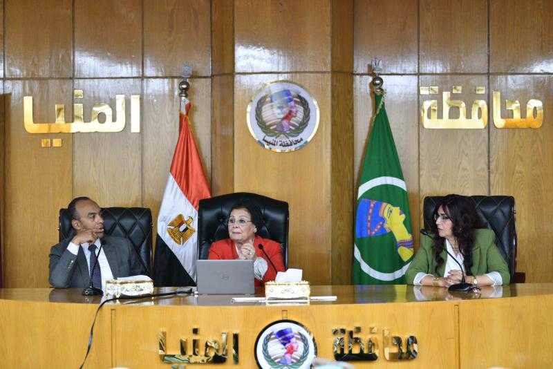 الصحة تكثف جهودها للحد من النمو السكاني بالمنيا وخفض زواج الأطفال
