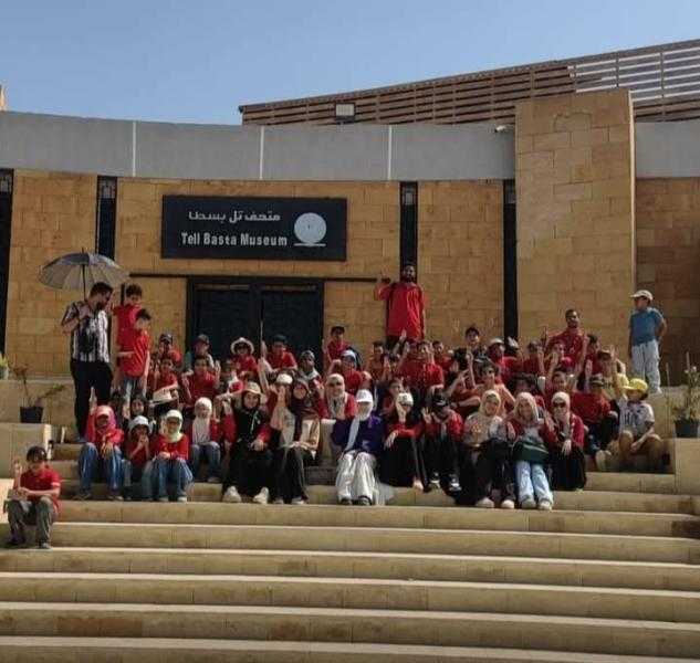 الهيئة الإقليمية لتنشيط السياحة بالشرقية تُنظم رحلة لمجموعة السلام الكشفية للمنطقة الأثرية بتل بسطا وقرية البردى