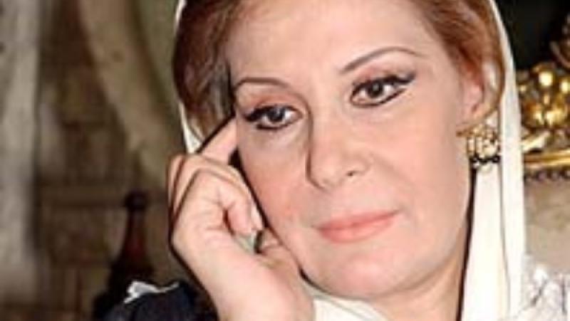 زيزي مصطفى 
