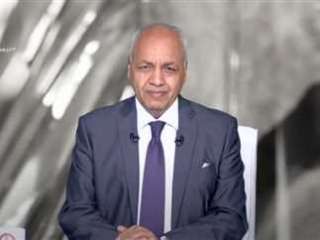 مصطفى بكري: رئيس مجلس القيادة اليمني وصف شبكة الطرق المصرية بأنها «معجزة»