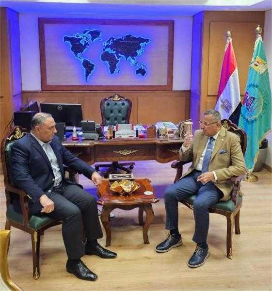 محافظ جنوب سيناء يبحث مع رئيس مركز تخطيط استخدامات أراضي الدولة سبل تعظيم الاستفادة من أراضي المحافظة وتلبية احتياجات المواطنين