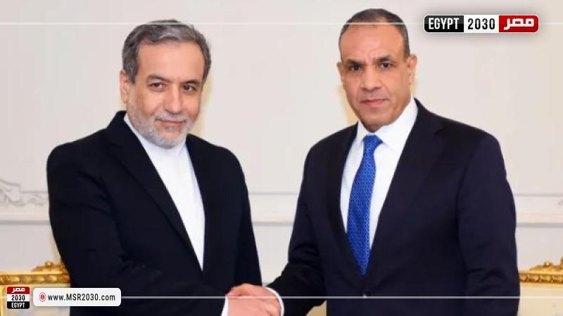 بدر عبد العاطي وعباس عراقجي
