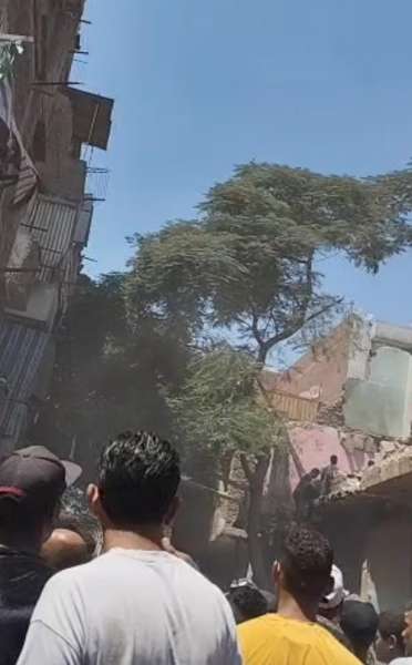 انهيار عقار شبرا مصر 