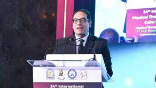 رئيس جامعة القاهرة يشهد فعاليات المؤتمر الدولي الرابع والعشرين لكلية العلاج الطبيعي