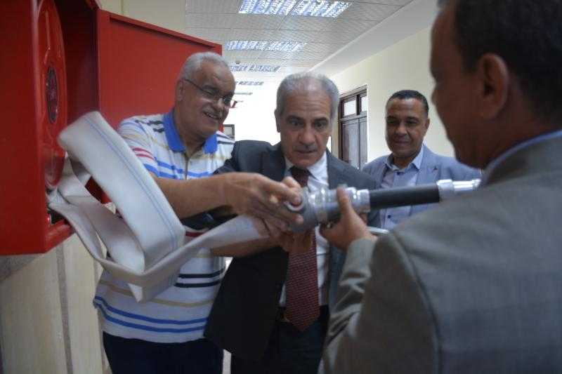 جامعة أسوان : تطوير منظومة الإطفاء والتأمين لمواجهة الحرائق ورفع كفاءة السلامة المهنية