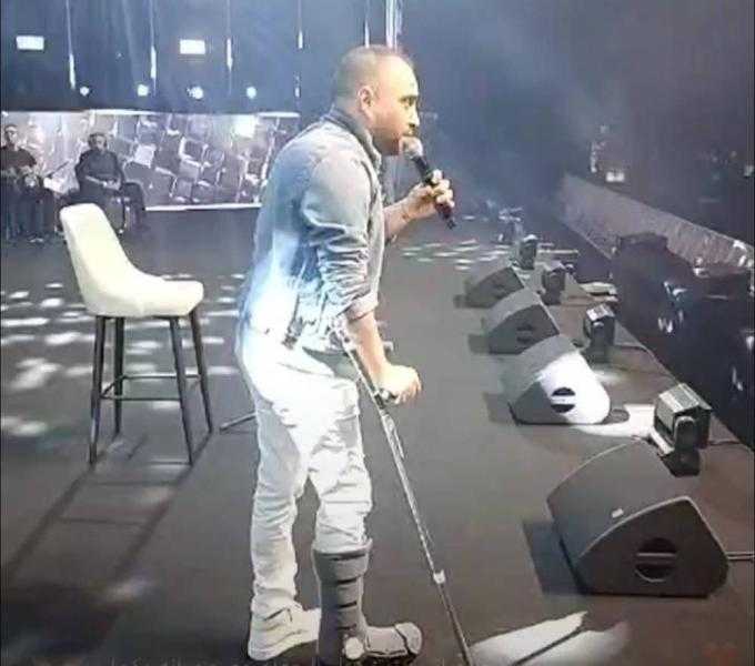 ”بحفاوة بالغة وجمهور استثنائي”.. حسام حبيب يشكر السعودية بعد أولى حفلاته في جدة رغم إصابته
