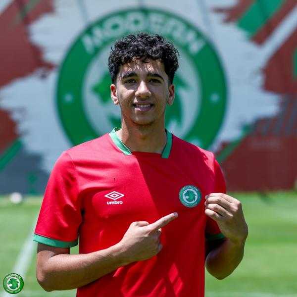 مودرن سبورت يضم محمد يسري من المنصورة
