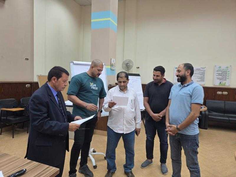 مياه المنوفية تطلق برنامج إعداد القادة للمسار الوظيفي الإداري للقيادات “ مدير إدارة - مدير عام”لتطوير الكفاءات