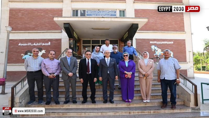 رئيس جامعة أسيوط