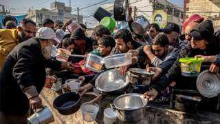 فلسطين.. ارتفاع عدد ضحايا ”مصائد الموت” إلى 995 شهيدًا