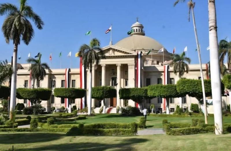 جامعة القاهرة تحتل المركز 487 بين 32 ألف مؤسسة تعليمية فى تصنيف ويبومتريكس الأسبانى إصدار يوليو 2025