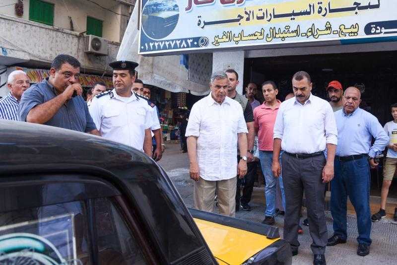 محافظ الإسكندرية يتفقد شارع مصطفي كامل وسوق باكوس بنطاق حى شرق والمنتزة أول