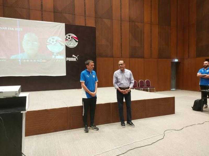 مصطفي عزام يستقبل المحاضر الدولي ايجور لافتتاح معسكر المرحلة الثانية لرخص الـVAR