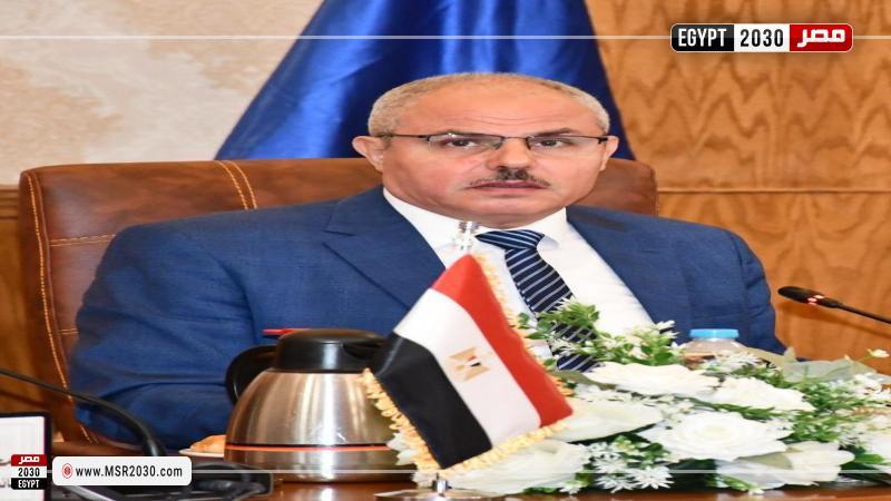 رئيس جامعة قناة السويس 