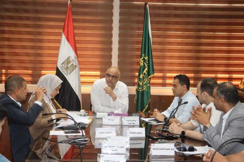 محافظ القليوبية يتابع معدلات إنجاز مبادرة حياة كريمة بشبين القناطر