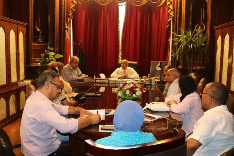 «بحوث الصحراء» و«بنك الطعام المصري» يبحثان التعاون لتنفيذ بعض المشروعات التنموية