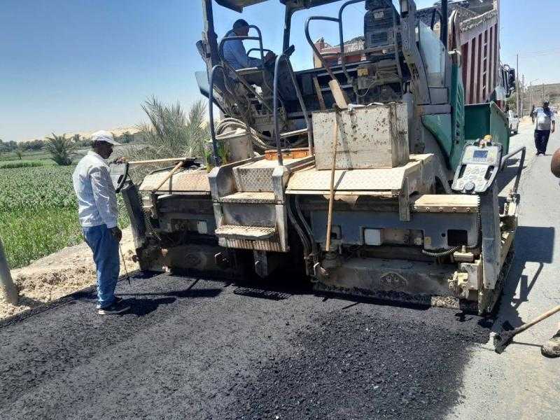 محافظ أسيوط: متابعة مستمرة لأعمال رصف طريق ديروط – دشلوط