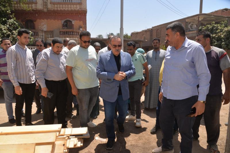محافظ أسيوط 