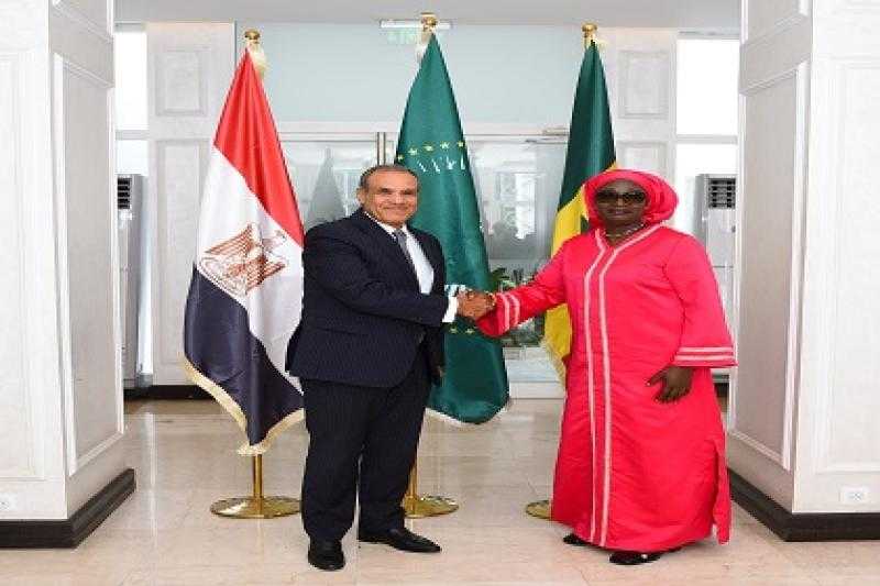 «عبد العاطي» يلتقي مع وزيرة التكامل الأفريقي والشئون الخارجية السنغالية