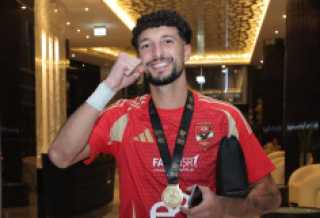 الأهلي يُعلن رحيل وسام أبو علي إلى نادي كولومبوس كرو الأمريكي