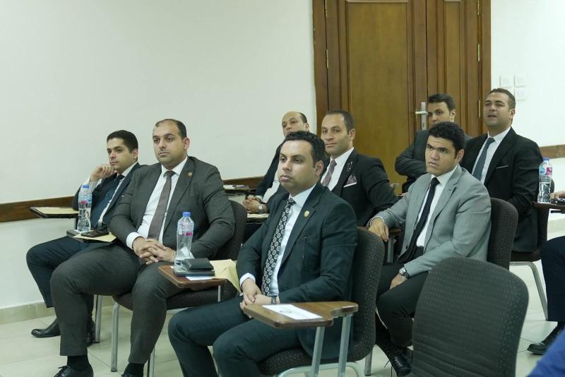 دورة متخصصة لتنمية مهارات أعضاء نيابات الأسرة
