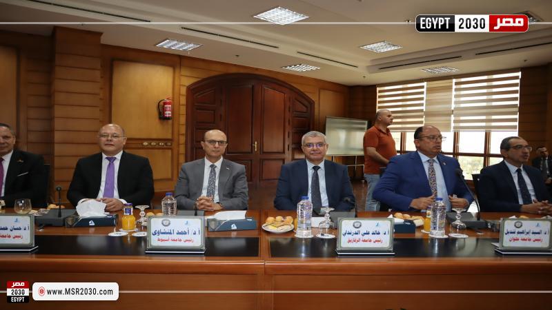 رئيس جامعة أسيوط