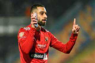 السولية يكشف كواليس الرحيل عن الأهلي والانضمام إلى سيراميكا كليوباترا