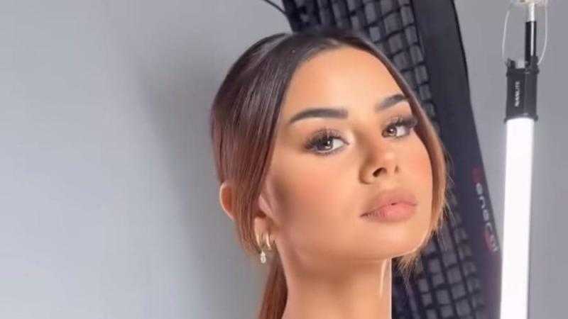 مشاجرة داخل نادٍ شهير بين شقيقة منة عرفة وطليقها بسبب ”الرؤية”.. والأمن يتحفظ على الطرفين