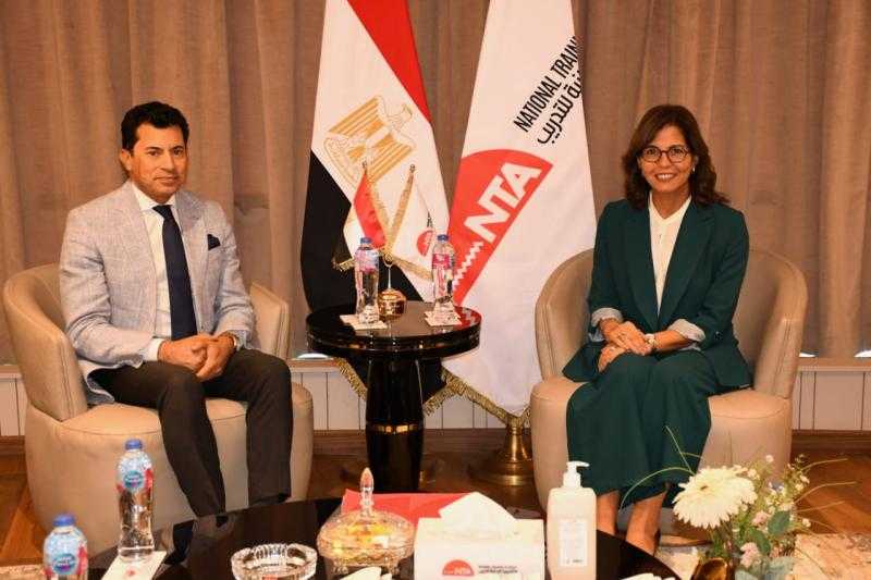 وزير الشباب والرياضة يبحث تفعيل عدد من التدريبات وتكثيف أوجه التعاون مع الأكاديمية الوطنية للتدريب