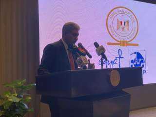 وزير السياحة والآثار يطلق منصة التدريب الإلكترونية لتأهيل ورفع كفاءة العاملين بالقطاع السياحي