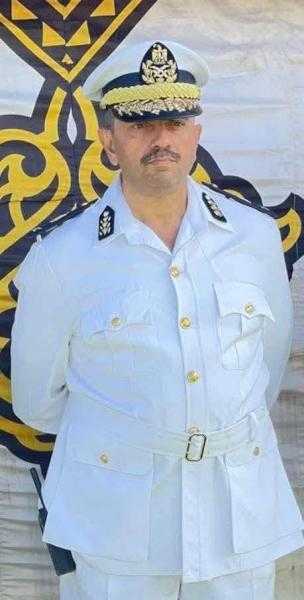 مدير أمن القاهرة يتقدم جنازة مدير أمن الوادي الجديد
