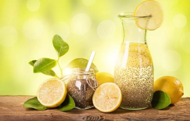 طريقة عمل مشروب بذور الشيا بالليمون والنعناع