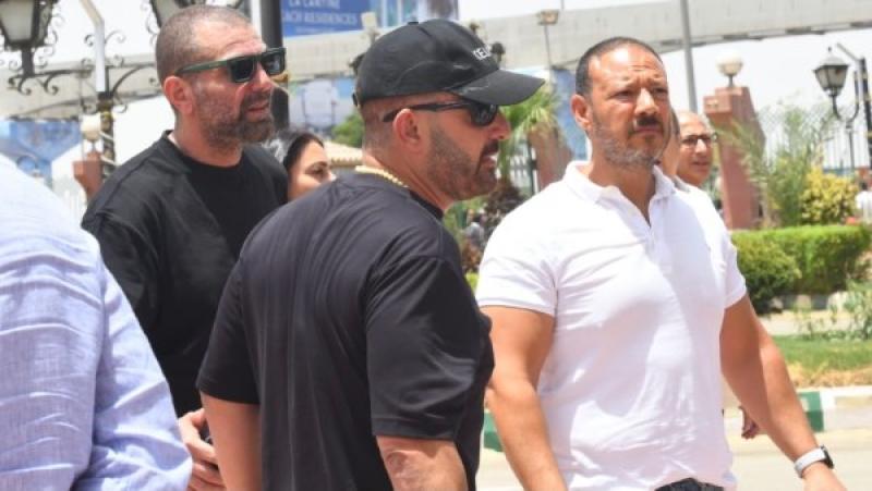 جنازة شقيق خالد جلال 