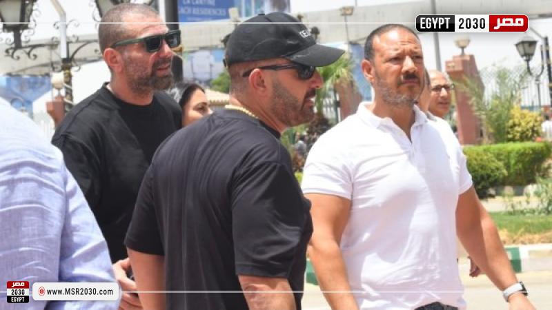 جنازة شقيق خالد جلال 