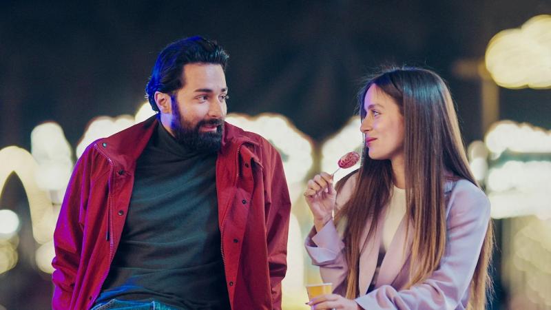 أحمد حاتم وجميلة عوض يجتمعان في فيلم ”ريد فلاج”