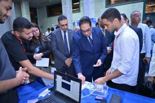 رئيس جامعة القاهرة يفتتح فعاليات المنتدى الثاني للابتكار الأكاديمي وتحديات سوق العمل لأجل بناء شراكة استراتيجية