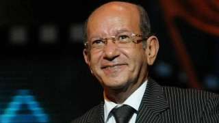 ”يا أجمل حد في الدنيا”.. أشرف عبد الباقي ينعي الفنان لطفي لبيب