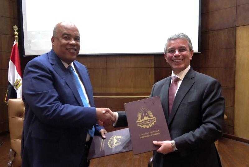 توقيع بروتوكول تعاون بين غرفة القاهرة ومصلحة الجمارك وتشكيل لجنة مشتركة لسرعة التواصل