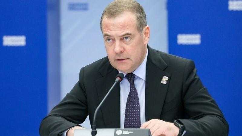 أول رد فعل عاجل من مدفيديف على تصريحات ترامب
