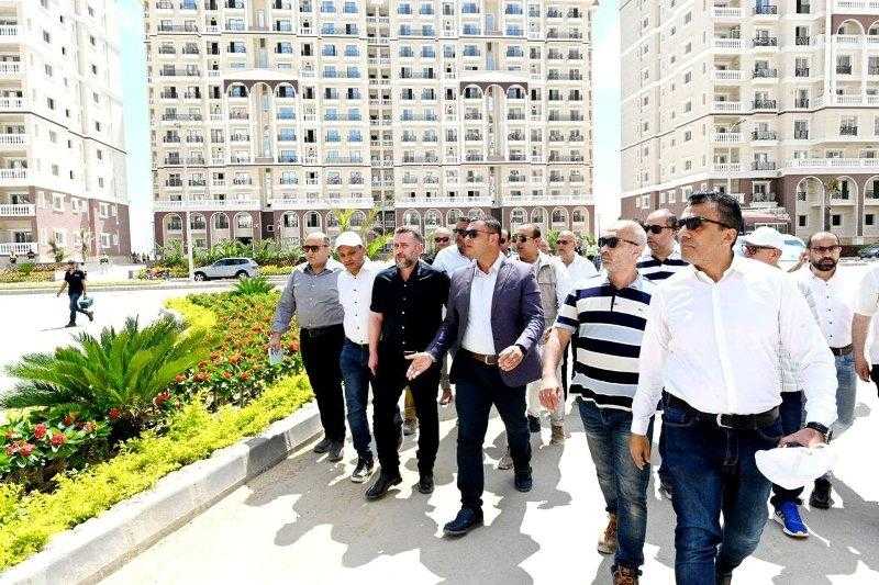 وزير الإسكان يتفقد مشروع التجمع العمراني «صوارى» بمنطقة غرب كارفور بالإسكندرية