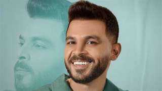 محمد رشاد يستعد لطرح أغنية ”قهوة مظبوطة” ويشارك في ديو مع سلمى عادل