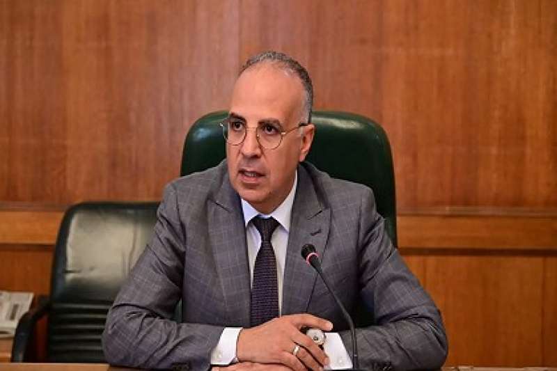 وزير الري