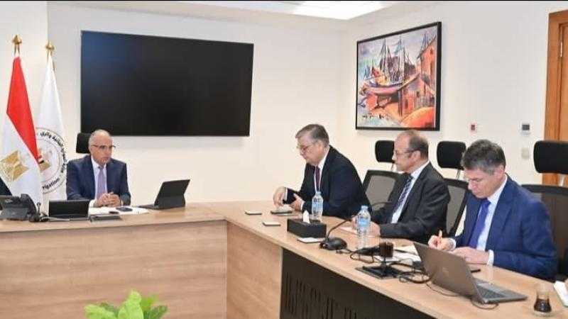 وزير الري يبحث مع سفير هولندا بالقاهرة موقف عدد من مجالات التعاون المشترك