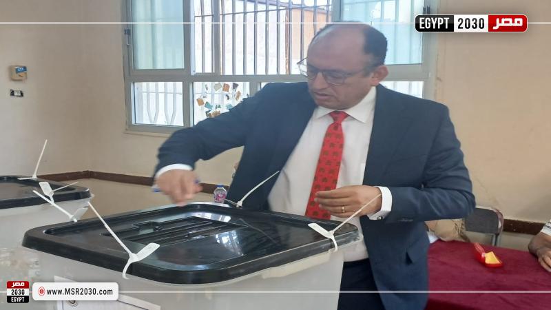 رئيس جامعة حلوان