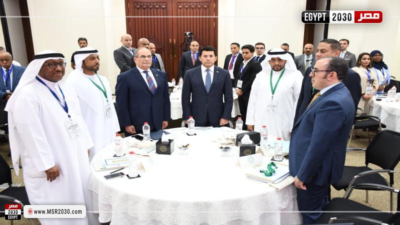 وزير الشباب والرياضة