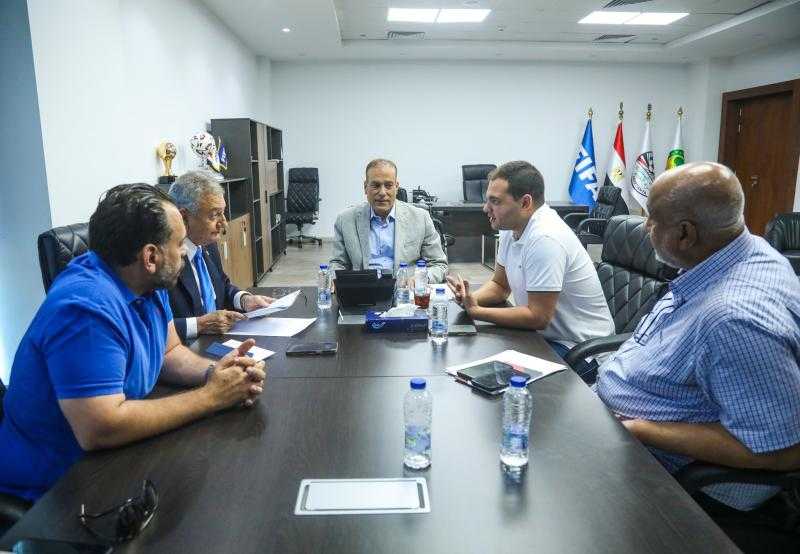 عاجل| اتحاد الكرة يُعلن الاتفاق مع الزمالك لتسوية المديونيات المستحقة