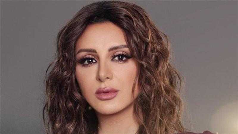 كارول سماحة تدعم أنغام برسالة مؤثرة