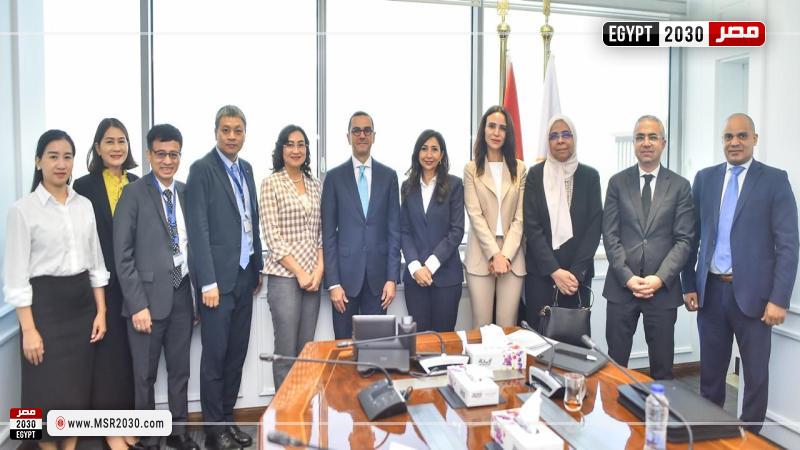 وزير الاستثمار والتجارة الخارجية 